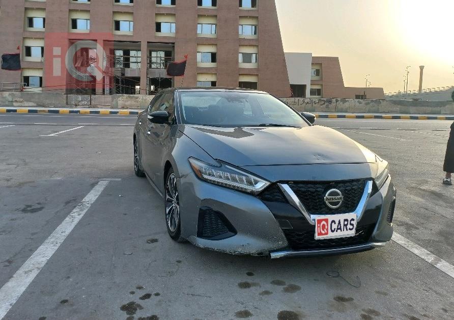 نيسان ماكسيما